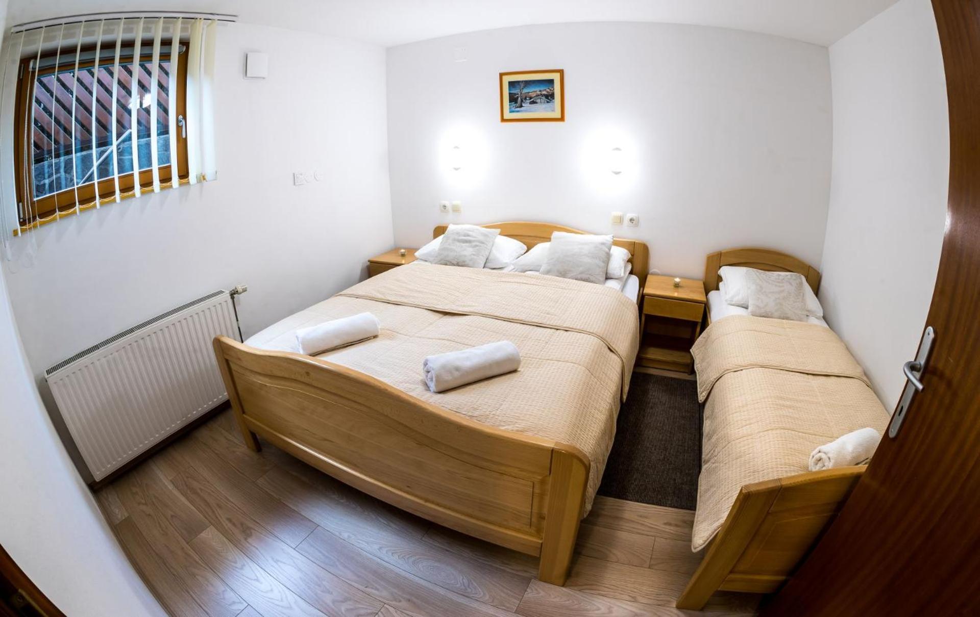 Zimzeleni Apartments Zrece Luaran gambar