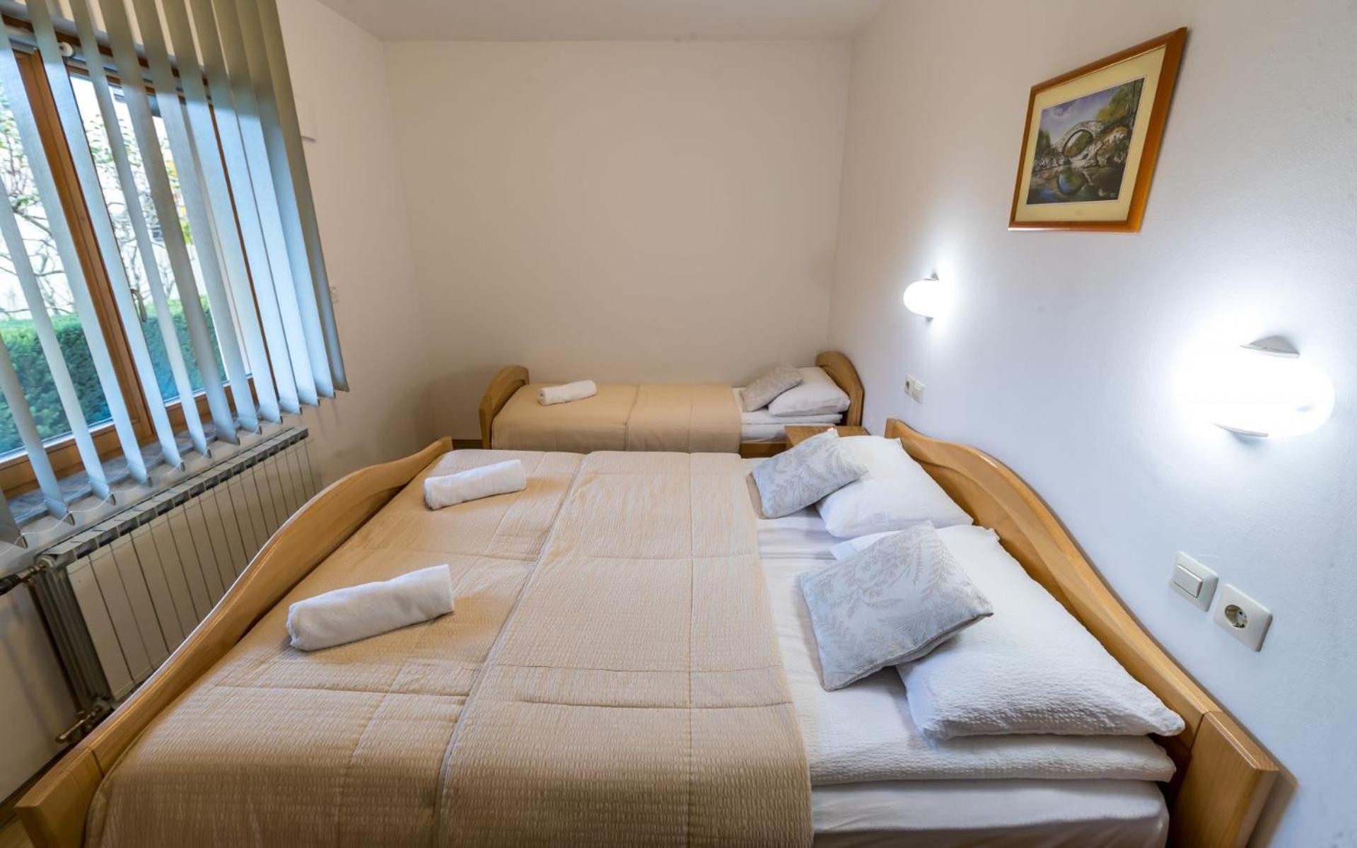 Zimzeleni Apartments Zrece Luaran gambar