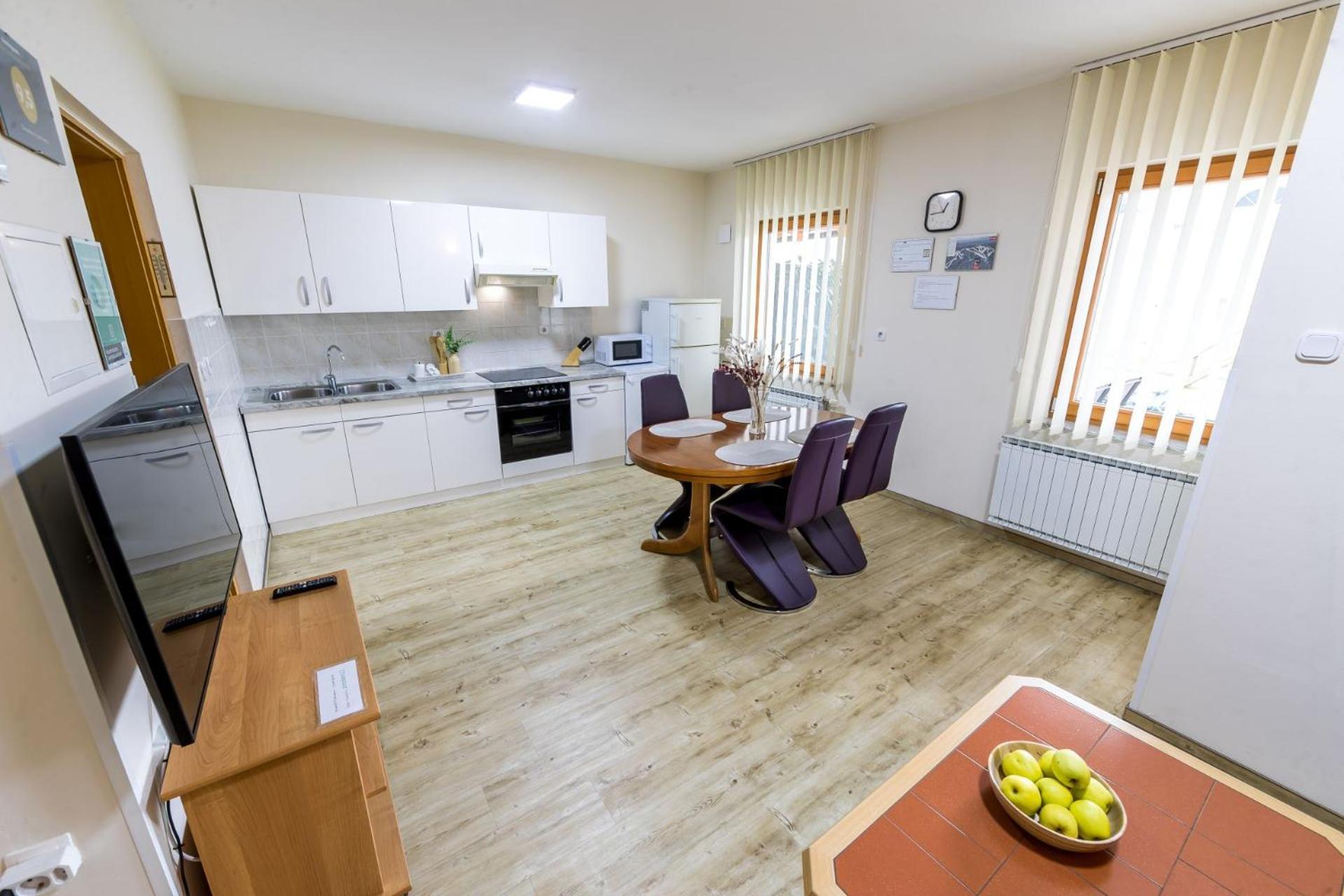 Zimzeleni Apartments Zrece Luaran gambar