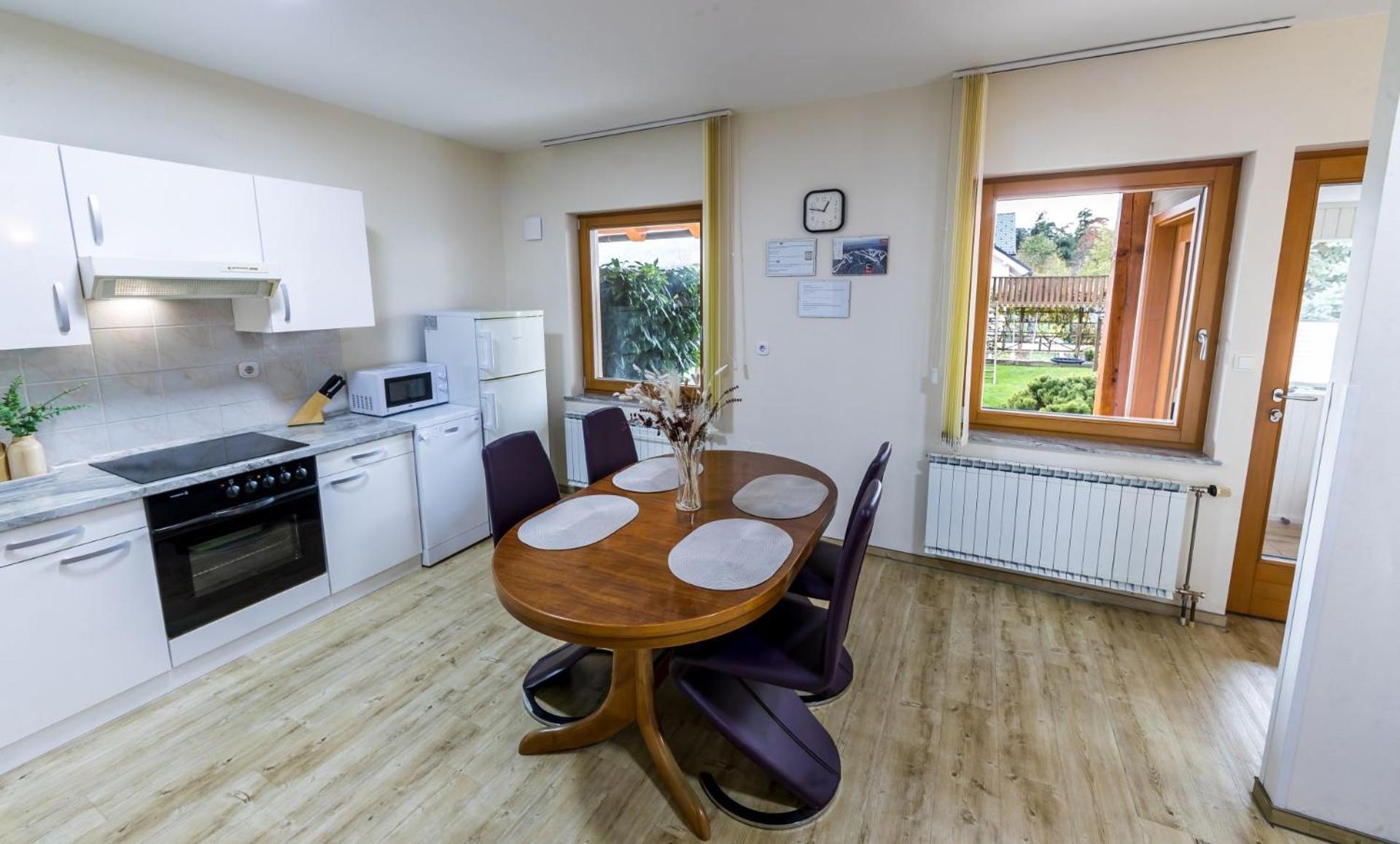 Zimzeleni Apartments Zrece Luaran gambar